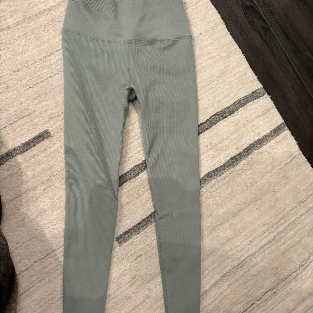 Spiritual Gangster Ribbed Gray Leggings